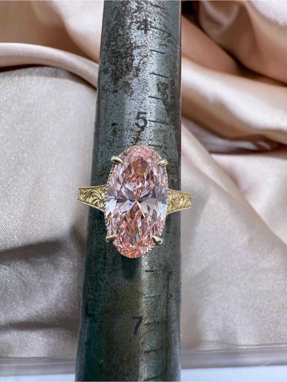 4.49 carat fancy vivid pink VS1 oval diamond engagement ring vintage style - Picture 7 of 12